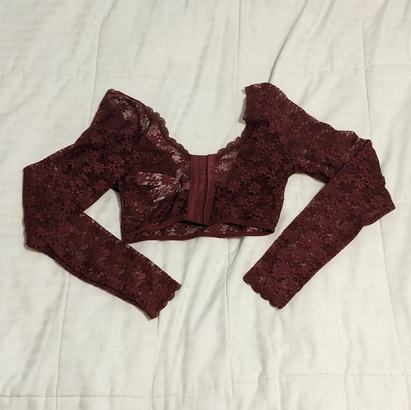 New with tags lacy long sleeved bustier type top size small - Picture 6 of 8